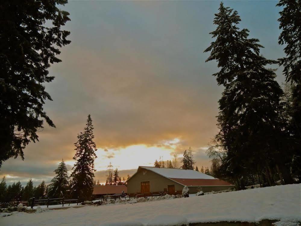 Western Pleasure Guest Ranch Sandpoint Exteriér fotografie